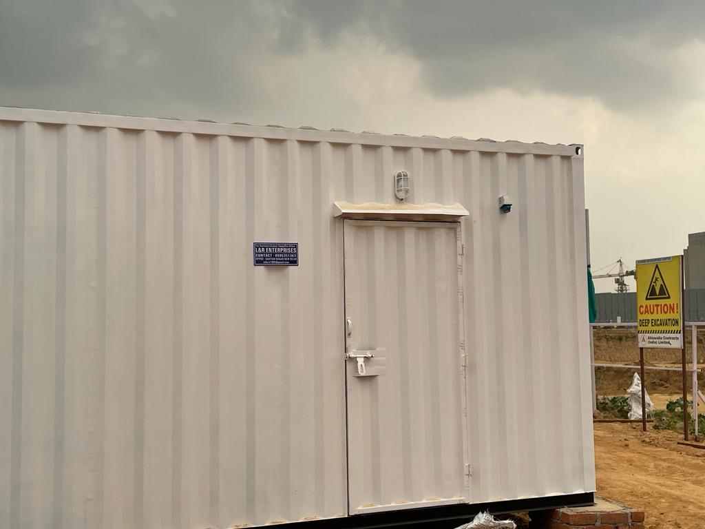 40'X10'X8'6" MS Container